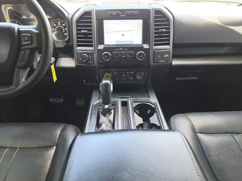 Used 2020 Ford F150 XLT w/ Equipment Group 301A Mid RWD image 15