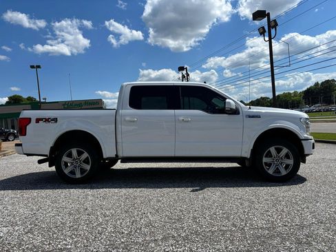 Used 2019 Ford F150 Lariat w/ Equipment Group 502A Luxury AWD/4WD image 6