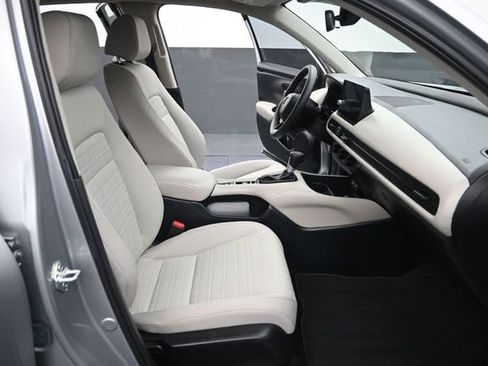 Used 2026 Honda HR-V LX image 16