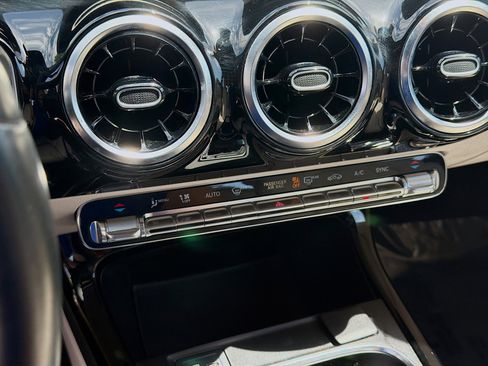 Used 2020 Mercedes-Benz A 220 4MATIC image 14