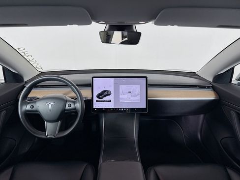 Used 2018 Tesla Model 3 RWD image 23