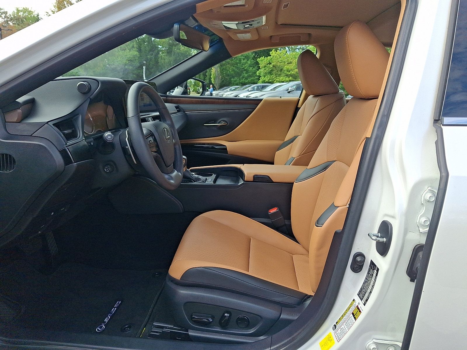 Certified 2023 Lexus ES 350 w/ Premium Package FWD image 14