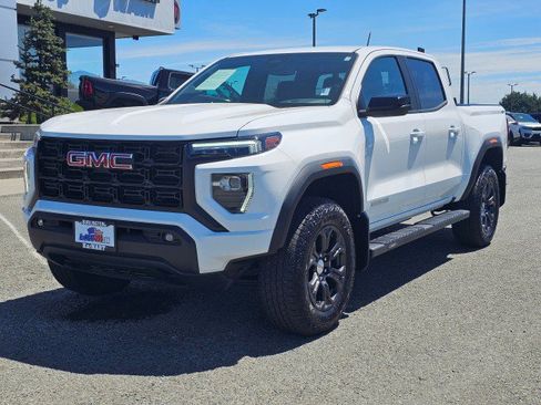 Used 2024 GMC Canyon Elevation w/ Convenience Package AWD/4WD image 7
