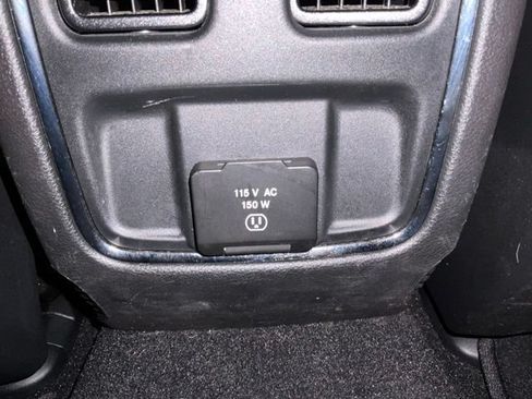 Used 2021 Jeep Grand Cherokee Laredo X AWD/4WD image 14