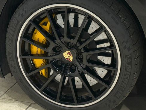 Used 2014 Porsche Panamera Turbo S Executive image 73