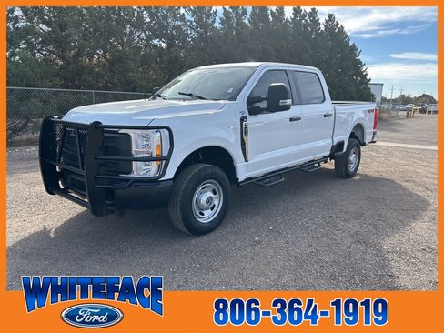 Used 2023 Ford F250 XL image 2