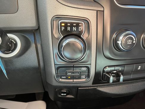 Used 2018 RAM 1500 Express w/ Express Value Package image 16