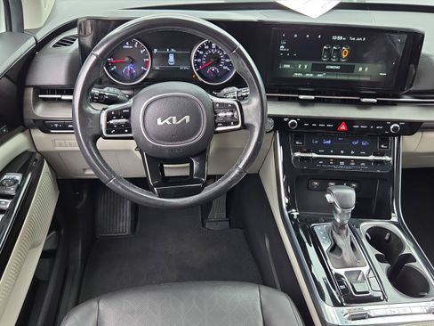 Used 2022 Kia Carnival SX FWD image 12