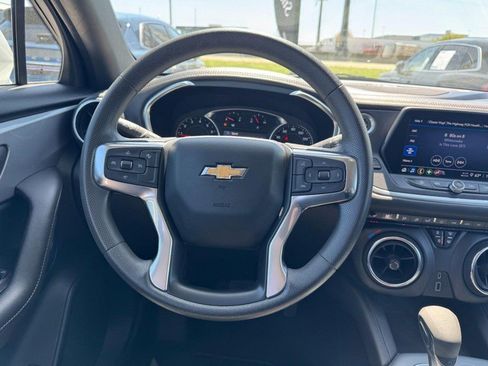 Used 2022 Chevrolet Blazer LT image 10