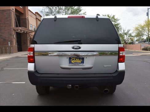 Used 2015 Ford Expedition XL image 9