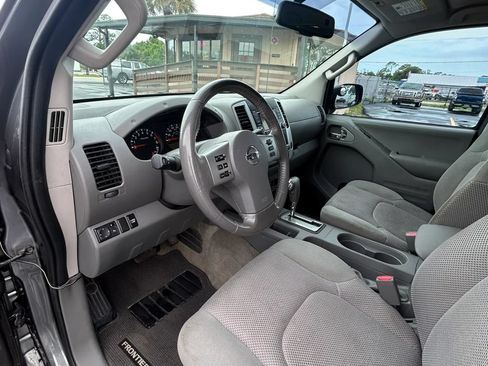 Used 2016 Nissan Frontier SV w/ SV Value Truck Package RWD image 23