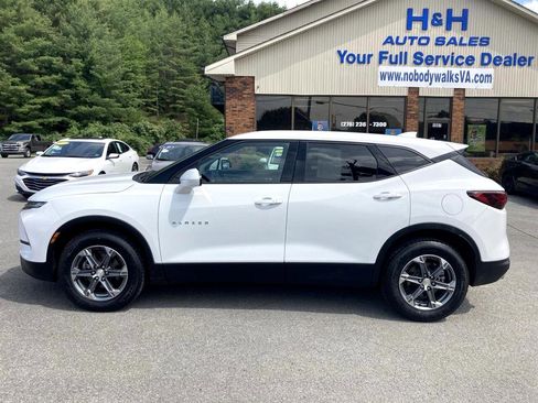 Used 2023 Chevrolet Blazer LT image 8