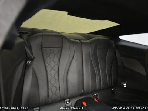 Used 2020 BMW M8 Coupe image 18