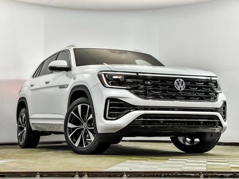 New 2026 Volkswagen Atlas Cross Sport SEL Premium R-Line AWD/4WD image 1
