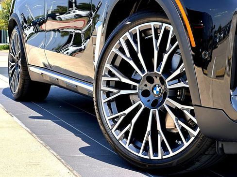 New 2026 BMW X5 xDrive40i w/ Climate Comfort Package image 2