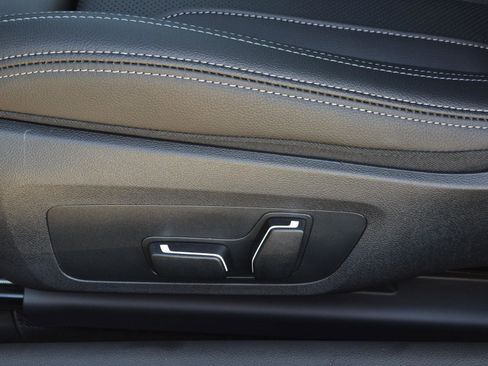 New 2026 BMW 230i xDrive Coupe w/ Convenience Package image 28