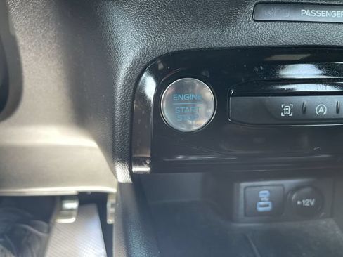 Used 2023 Ford Escape ST-Line w/ Tech Pack #1 AWD/4WD image 17