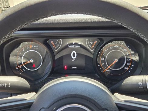 New 2025 Jeep Gladiator Sport image 12