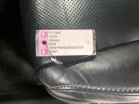 Used 2019 Honda Pilot Elite image 32