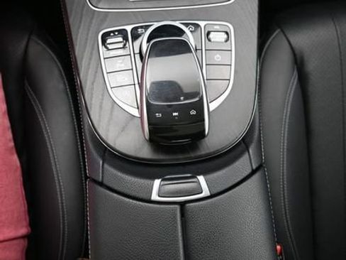 Used 2018 Mercedes-Benz E 300 E 300 image 10