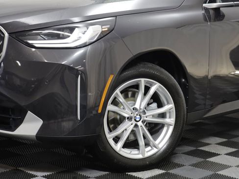 Certified 2025 BMW X3 xDrive30i w/ Premium Package AWD/4WD image 3