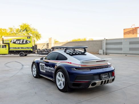 Used 2024 Porsche 911 Dakar AWD/4WD image 25