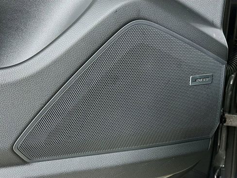 New 2025 Porsche Cayenne image 21