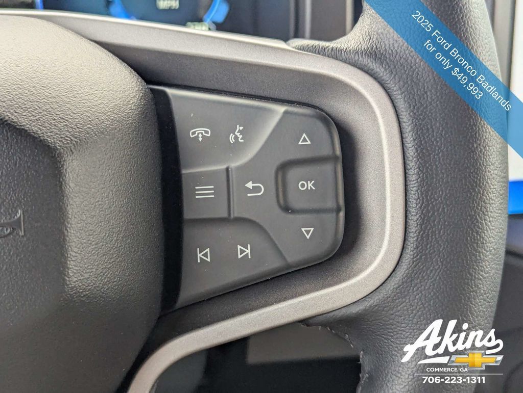 Used 2025 Ford Bronco Badlands AWD/4WD image 29