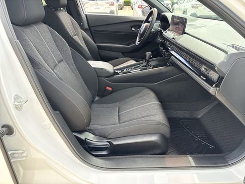 Used 2024 Honda Accord Sport image 14