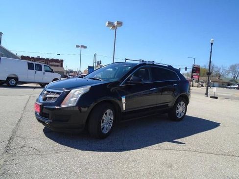 Used 2010 Cadillac SRX Luxury AWD/4WD image 3