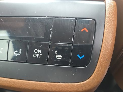 Certified 2023 Nissan Pathfinder Platinum image 34