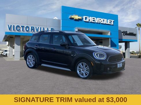 Used 2022 MINI Cooper Countryman FWD image 3