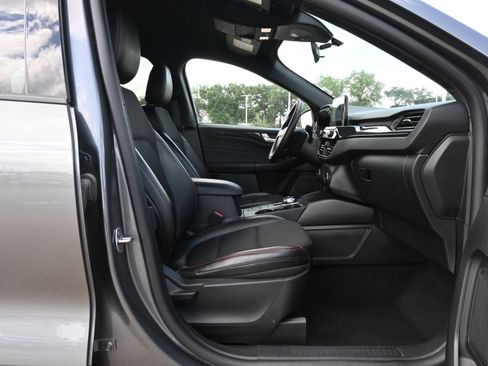 Used 2025 Ford Escape ST-Line AWD/4WD image 26