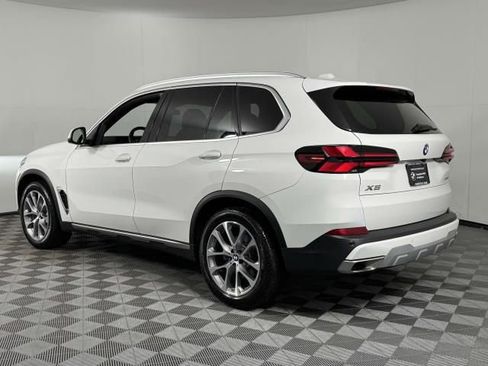 Used 2025 BMW X5 xDrive40i AWD/4WD image 8