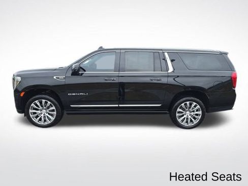 Used 2021 GMC Yukon XL Denali image 2