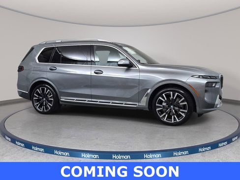 Used 2024 BMW X7 xDrive40i image 4