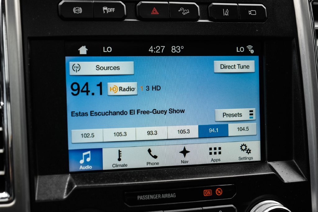 Used 2017 Ford F250 Platinum w/ Platinum Ultimate Package AWD/4WD image 36