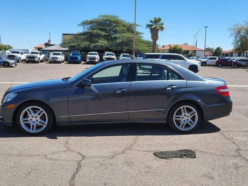 Used 2013 Mercedes-Benz E 350 Sedan image 5
