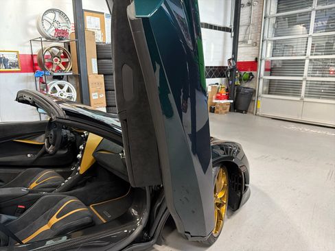 Used 2023 McLaren 720S Performance image 54