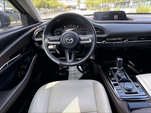Used 2021 MAZDA CX-30 FWD 2.5 S w/ Premium Package image 5