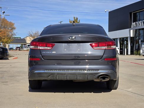 Used 2019 Kia Optima LX image 13