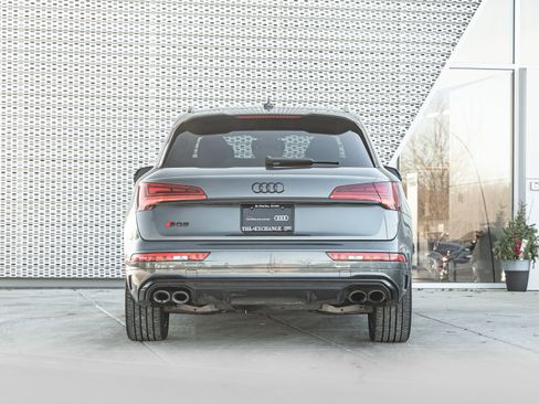 Certified 2022 Audi SQ5 Premium Plus w/ Premium Plus Package image 33