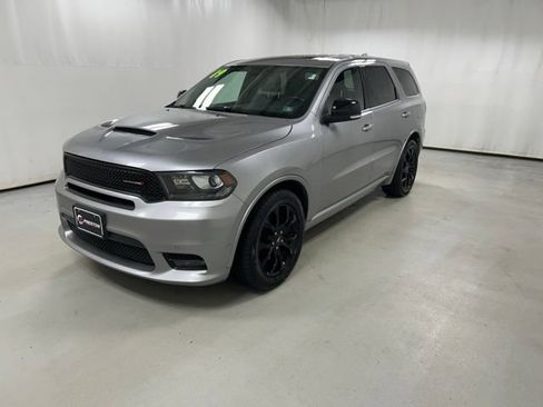 Used 2019 Dodge Durango R/T w/ Blacktop Package AWD/4WD image 2