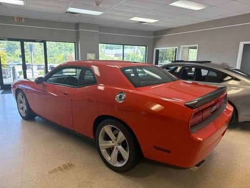 Used 2008 Dodge Challenger SRT8 RWD image 6