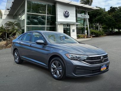 Used 2022 Volkswagen Jetta SE
