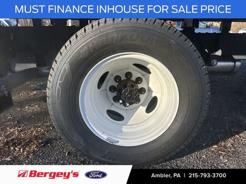 New 2024 Ford E-450 and Econoline 450 Super Duty w/ Power Windows & Locks Group image 29