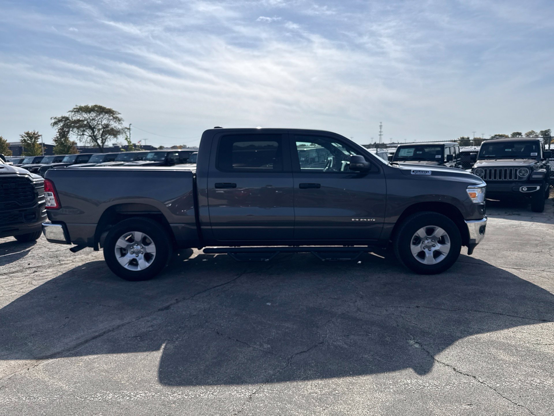 Used 2023 RAM 1500 Big Horn AWD/4WD image 5