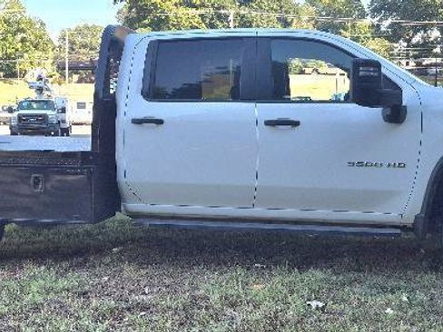 Used 2020 Chevrolet Silverado 3500 W/T w/ WT Convenience Package AWD/4WD image 2