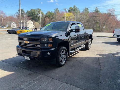 Used 2016 Chevrolet Silverado 2500 LTZ w/ Duramax Plus Package AWD/4WD image 4