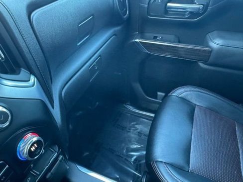 Used 2020 GMC Sierra 1500 Elevation AWD/4WD image 17
